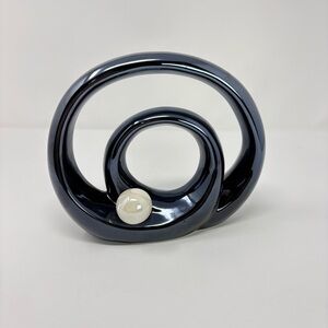 Palmero Opal Auras Centrepiece Glossy Ceramic 7” Tall x 6.5” Wide x 4” Deep